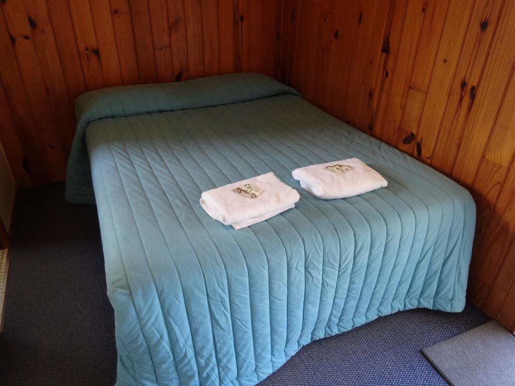 Waipapakauri Ninety Mile Beach Holiday Park חדר תמונה