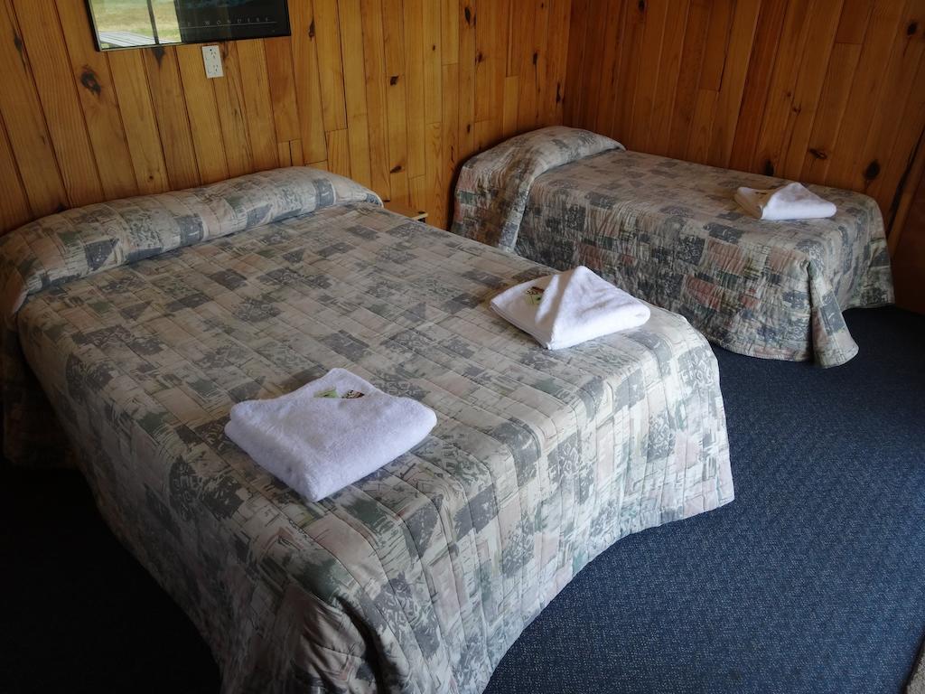Waipapakauri Ninety Mile Beach Holiday Park חדר תמונה
