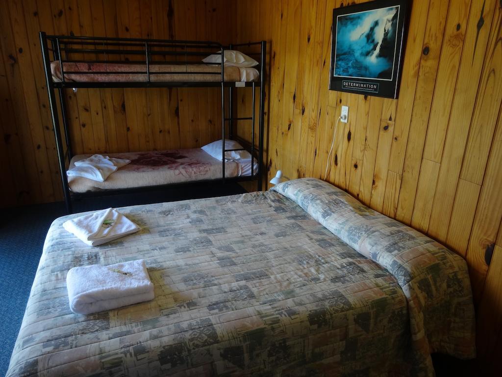 Waipapakauri Ninety Mile Beach Holiday Park חדר תמונה