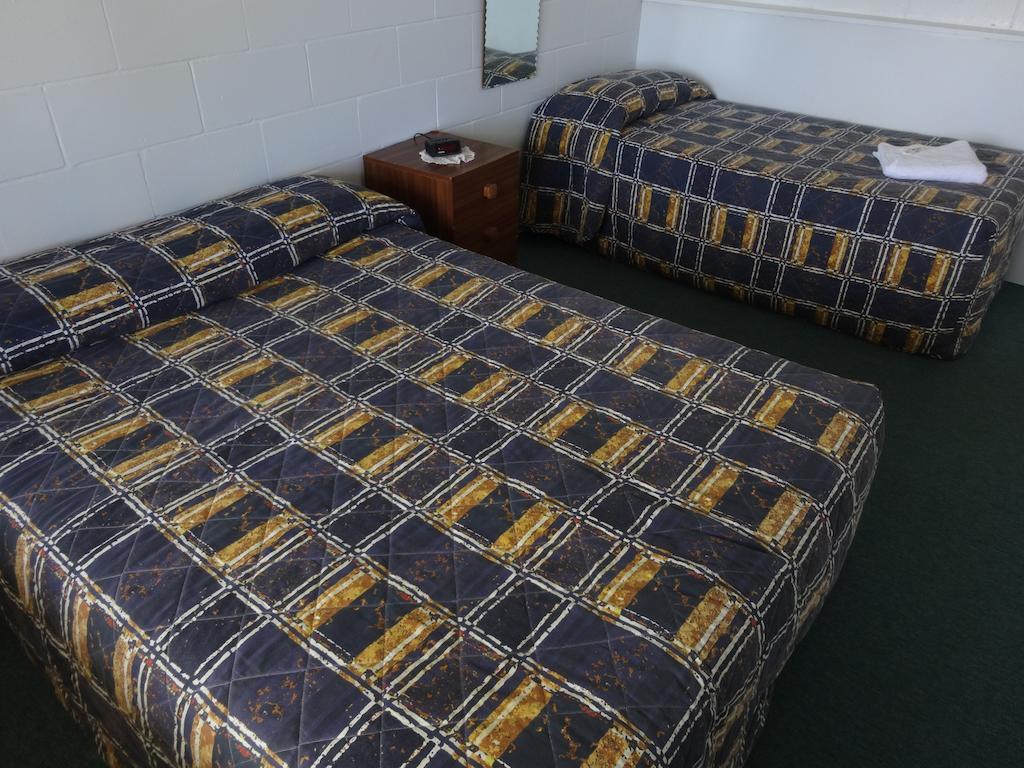 Waipapakauri Ninety Mile Beach Holiday Park חדר תמונה