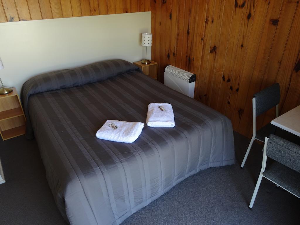 Waipapakauri Ninety Mile Beach Holiday Park חדר תמונה